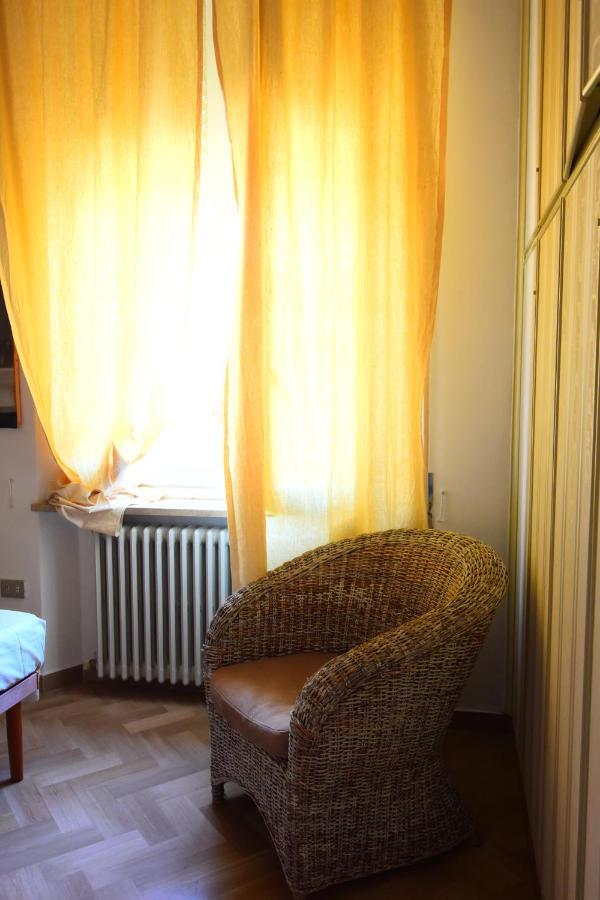 Bed and Breakfast A Casa Dell'Artista Viki Jesi Exterior foto